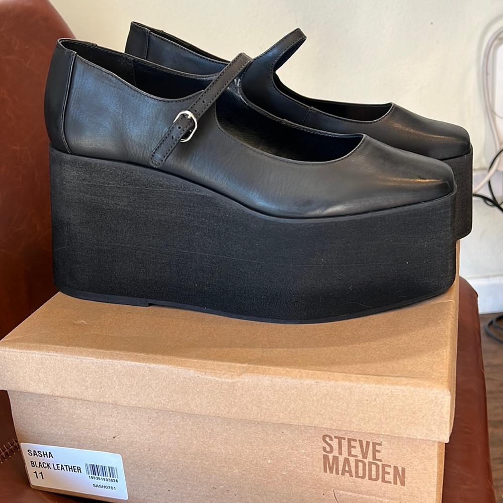 Steve Madden Sasha platforms: New in box